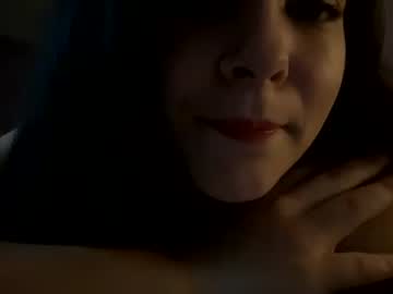 girl
        bxbiiaxtty cam image #4109979