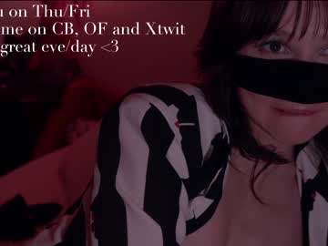 girl
        chaturbatable cam image #3204610