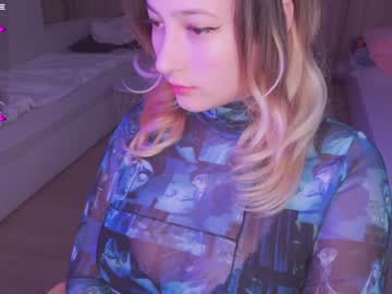 girl
        aveksmr cam image #156452