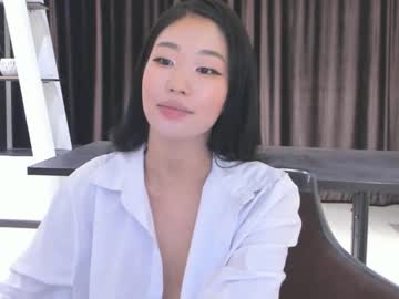 girl
        hinakura_lim cam image #1756575