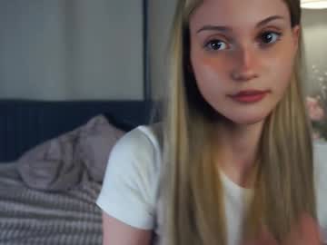 girl
        brimladamos cam image #6520221