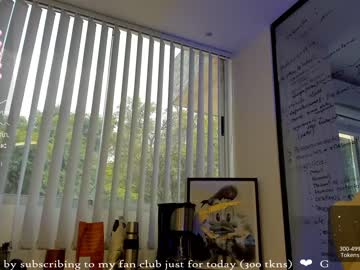 girl
        anahi_ryan cam image #2567540
