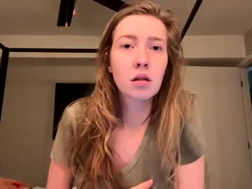 girl Nude Cam Girls Playing Games with chloesorenson