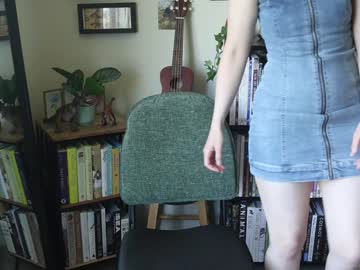 girl
        ellynaomi cam image #6900037