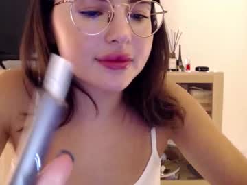 girl
        playnofuckinggames cam image #2323976