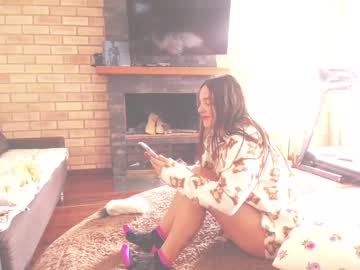 girl
        kendalltyler cam image #4089249