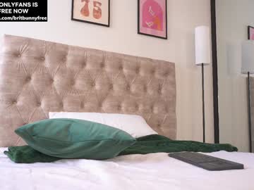 girl
        camilitasu cam image #5792018