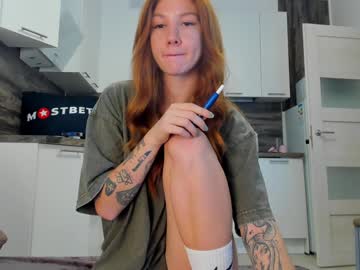 girl
        jerkoffstation cam image #5269472