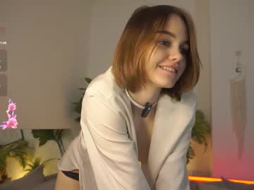 girl
        sunkess cam image #6221204