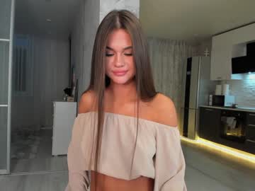 girl
        mia_devill cam image #1633777
