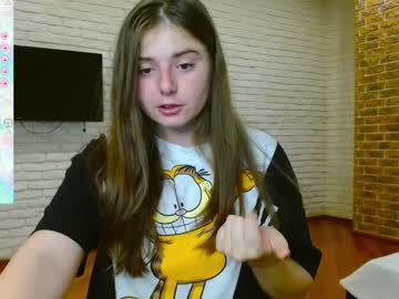 girl Nude Cam Girls Playing Games with reilbella