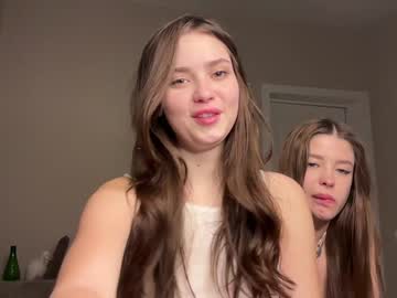 girl
        endlessmia cam image #6017480
