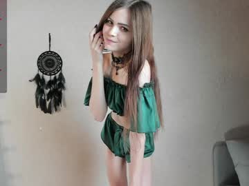 girl
        euphoria_life cam image #6542205
