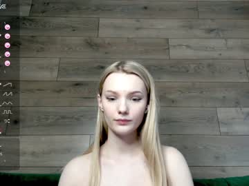 girl
        _passion_show_ cam image #3585506