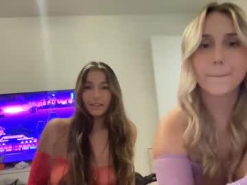 couple
        hotandhornyhannah cam image #4767911