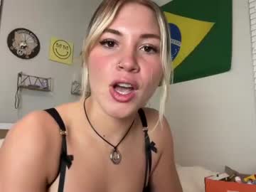 girl
        lovecayaxo cam image #3574985