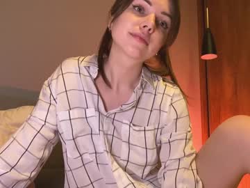 girl
        natalie_x cam image #686232
