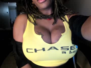 girl
        napudi1 cam image #3233951