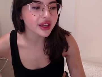 girl
        playnofuckinggames cam image #4103469