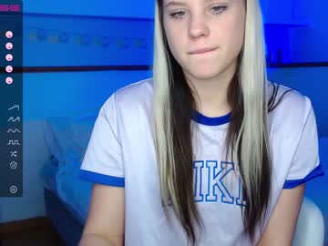 girl
        cutie__cut1e cam image #1224668