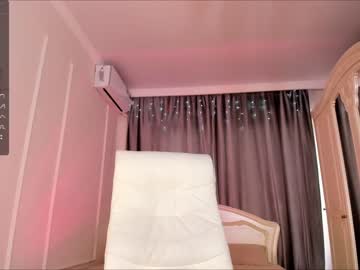 girl
        mia_mei_ cam image #3274843