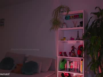 girl
        annie_dreams cam image #5766186