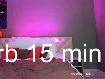 girl
        mia_chii cam image #4804238