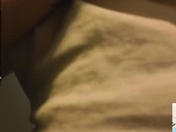 girl
        jokerbatman69 cam image #6179612