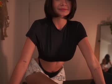 girl
        letiziafulkers1 cam image #5334434