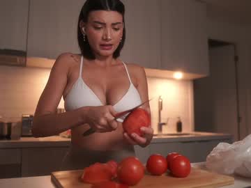 girl
        letiziafulkers1 cam image #5707658