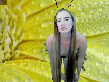 girl
        cutenataly cam image #2735150