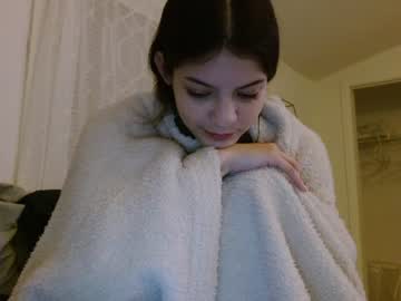 girl
        miafosterx cam image #3016291