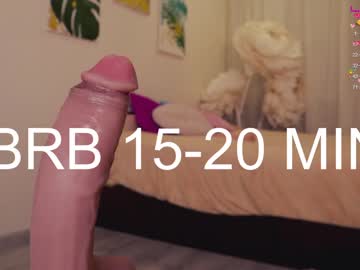 girl
        chery_lady22 cam image #1653394