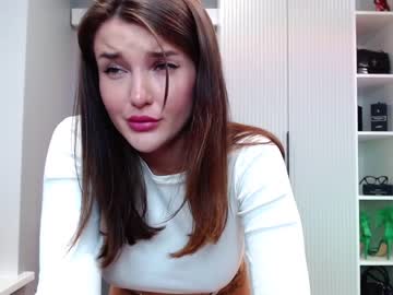 girl
        marti_lovely cam image #1600578