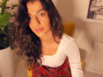 girl
        devilsgift_katy cam image #3660755
