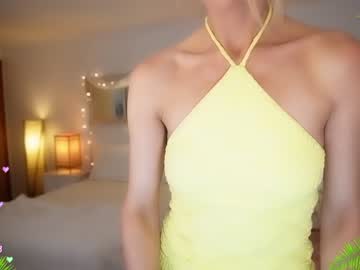 girl
        amyvalentine cam image #3354244