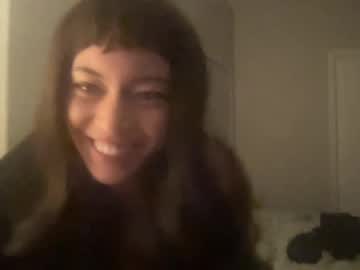 girl
        evam0 cam image #4826927