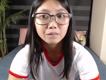 girl
        skytime96 cam image #5202902