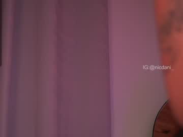 girl
        nicdani_1 cam image #5881781