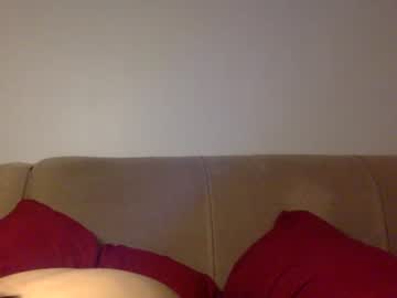 girl
        tinydee555 cam image #591695