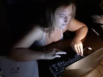 girl
        superrr_starrr cam image #4481703