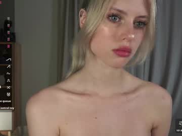 girl
        audreycarvin cam image #6627558