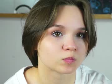 girl
        primrosecolemanf cam image #5525801