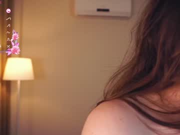 girl
        odelynaclay cam image #5183778