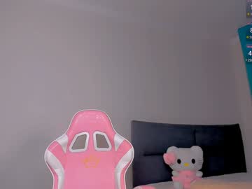 girl
        tiny__alice cam image #5705216