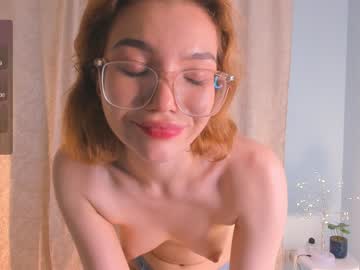 girl
        annisgabriel cam image #4264075