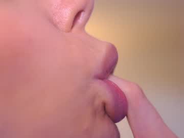 girl
        eva_fashionista cam image #3960021