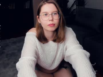 girl
        carnal_k1ss_ cam image #5440002