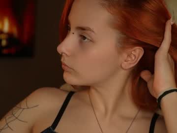 girl
        severs_enigma cam image #5749721