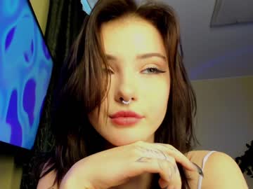 girl
        adelina____ cam image #3348576